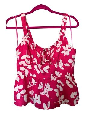 URBAN Romantics Pink and White Floral Tie-Front Top